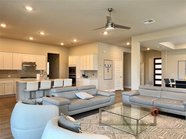 Photo - 17712 Gilberto Dr.