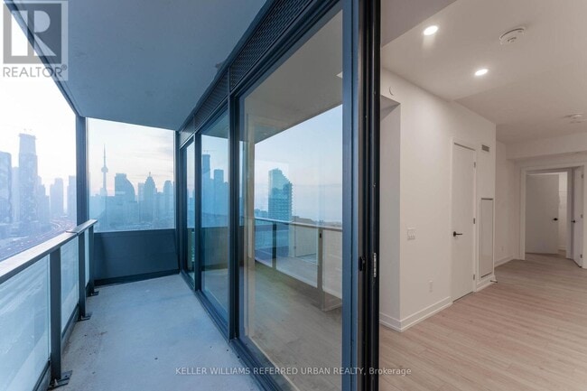 Photo - 35 Parliament St Unit 2804