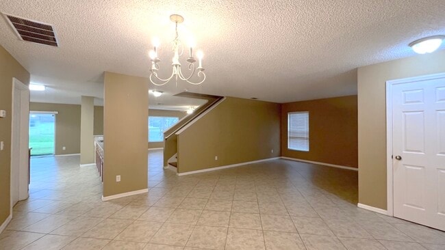 Photo - 831 Horseshoe Falls Dr