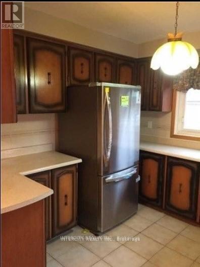 Photo - 167 Silverstone Dr