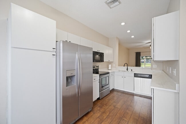 Photo - 18505 Pebble Lake Ct