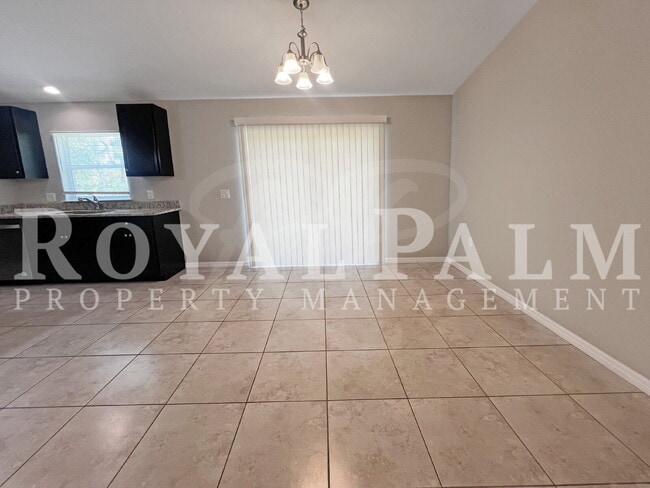 Photo - 2908 15th St W