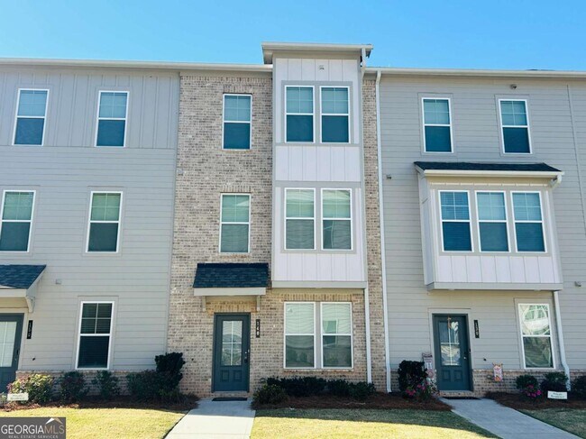 Photo - 140 Reese St