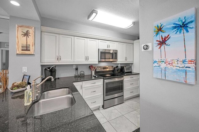 Photo - 5901 Bahia Del Mar Cir N Unidad 223