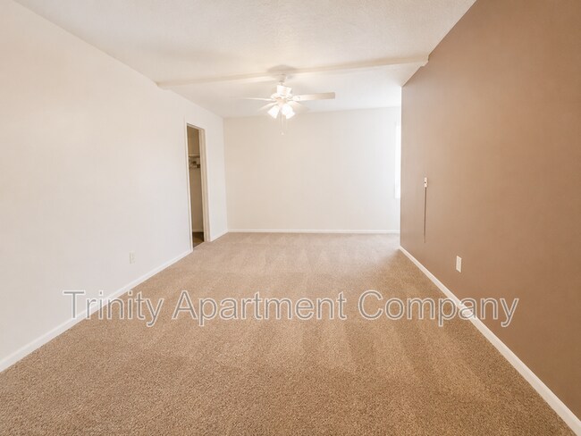 Photo - 2800 Vail Ave SE Unit 132