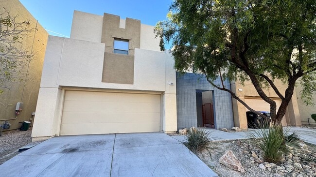Building Photo - Clean & Comfortable Home in North Las Vegas