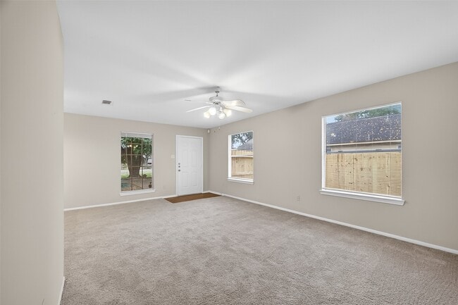 Photo - 16022 Old River Rd