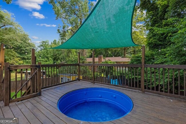 Photo - 844 Deckner Ave SW
