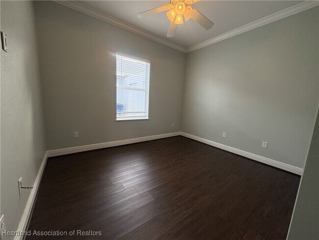 Photo - 5548 Castania Dr