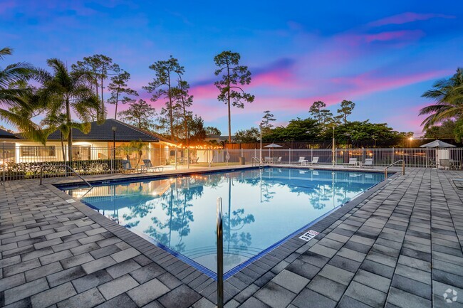 Building Photo - Palm Court at Wellington Rental