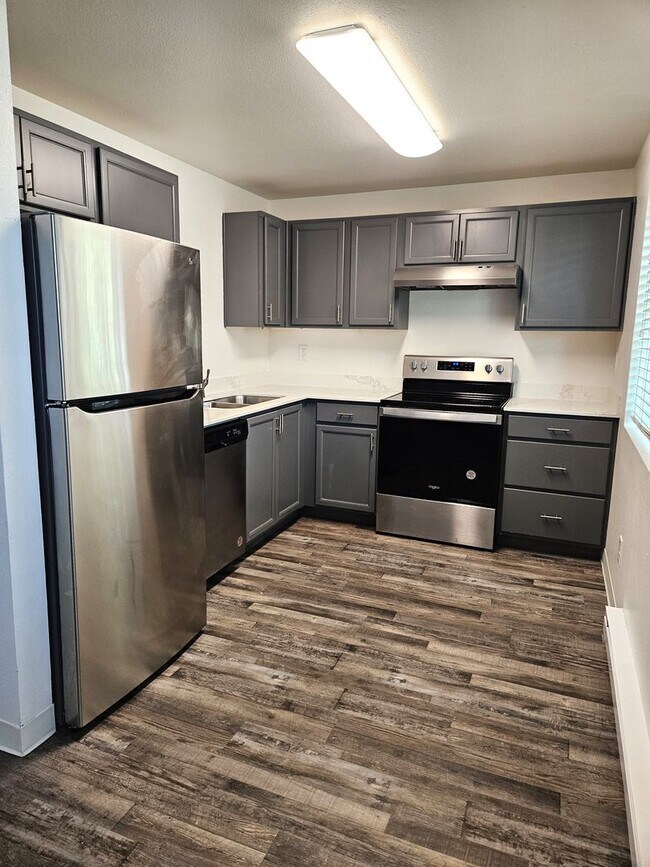 Chandelle Apartments