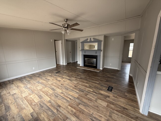 Photo - 142 Co Rd 405