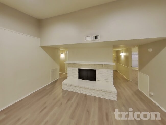 Photo - 5529 Kerry Ln