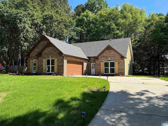 Building Photo - 301 Shelby Forest Dr Rental