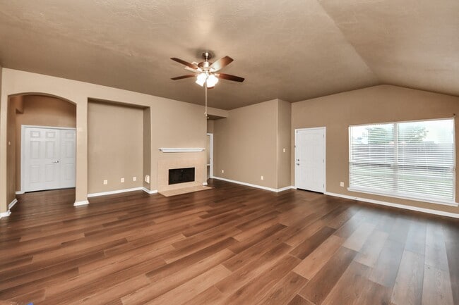 Photo - 6642 High Stone Ln