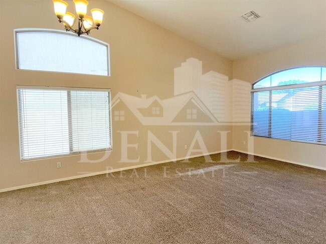 Photo - 1121 S Western Skies Dr