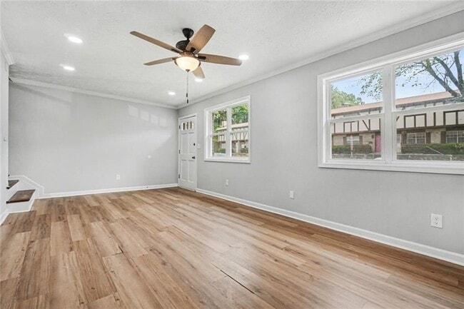 Photo - 2952 N Dekalb Dr Unit A