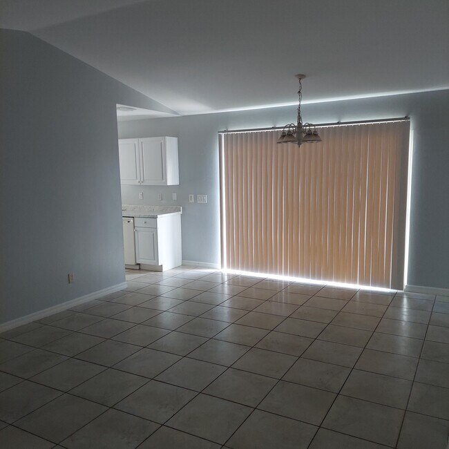 Photo - 4526 22nd St SW Apartamentos Unidad 4524 22nd St. SW