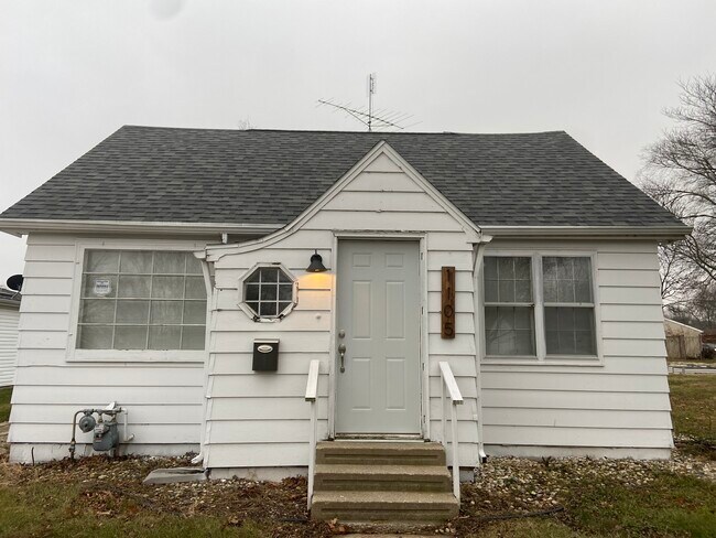 Photo - 1105 Sundown St House