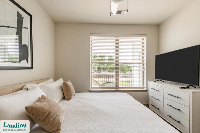 Photo - 4100 Northern Cross Blvd Unit 3212