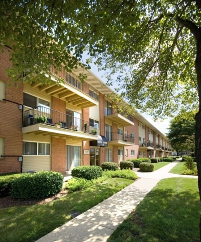 Madison Gardens Apartments