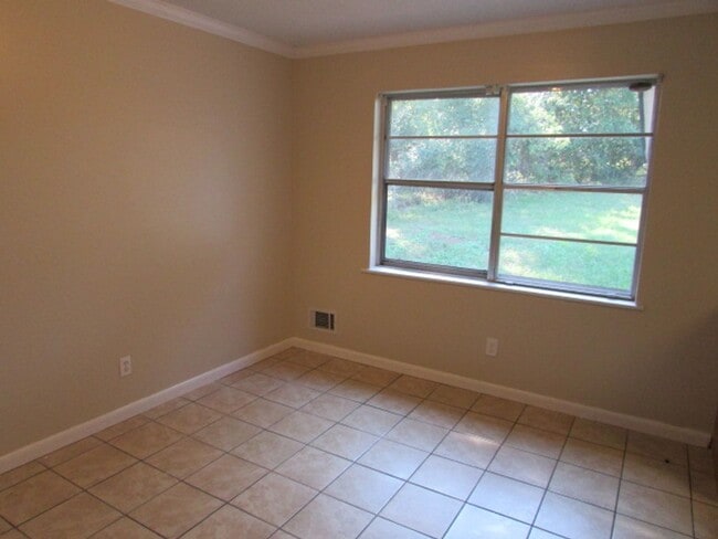 Photo - Near Shaw AFB