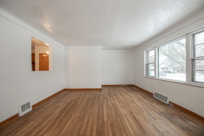 Photo - 160 Noble Beach Dr