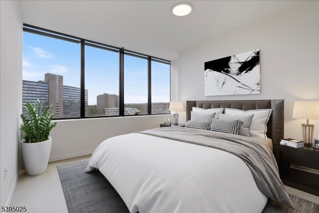 Photo - 258 S Harrison St Unit 2