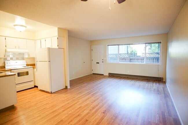 Building Photo - Sullivan's Gulch 1 Bed w/Hardwoods & Walk-... Unit 2612 Rental