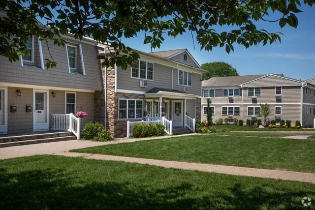 Building Photo - 45 Fairfield Way Unit DE13 Rental