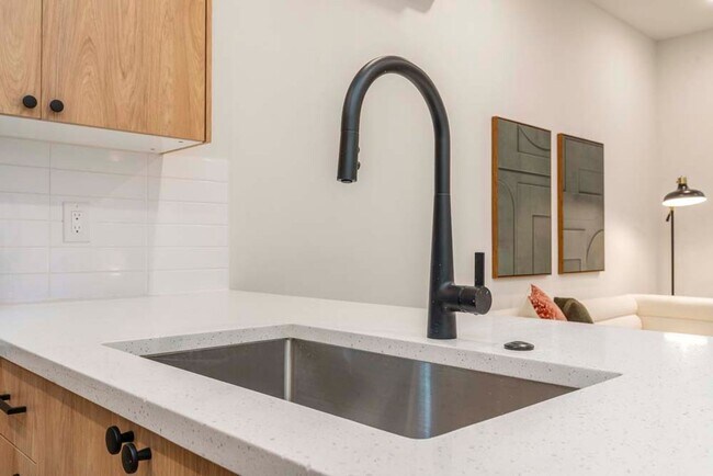 Photo - Chelten Terminal