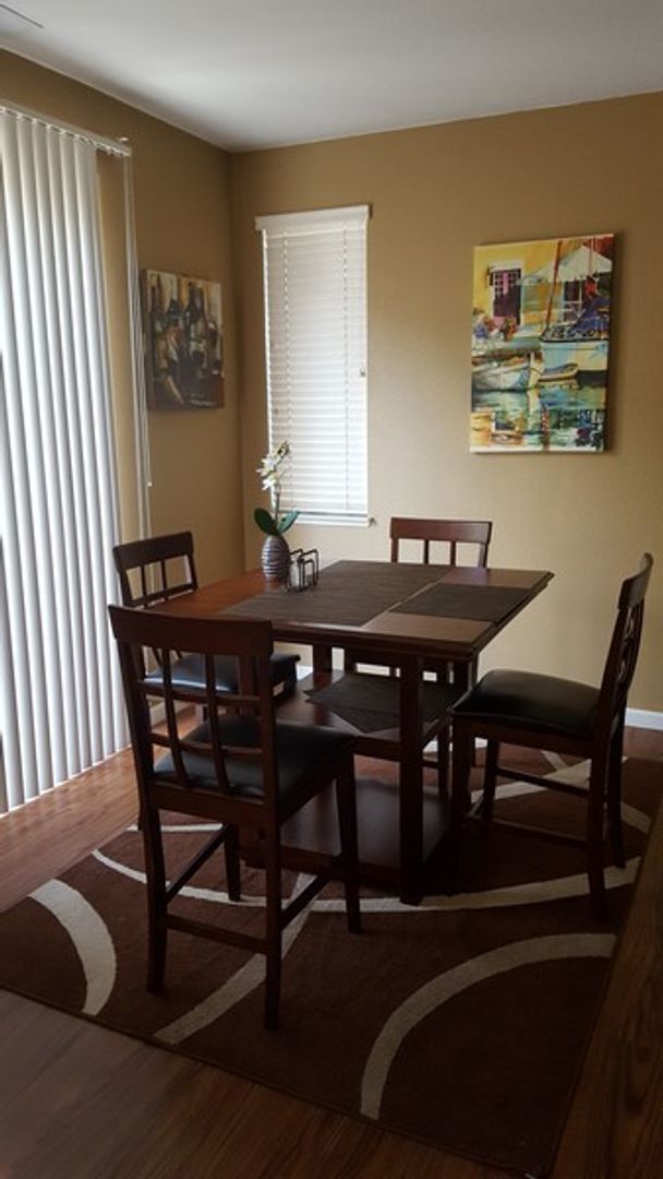 Photo - <b>Sparks Four Bedroom Home with Landscaping Included<br><br> Unidad 6181 Ingleston Dr. Sparks, NV 89436