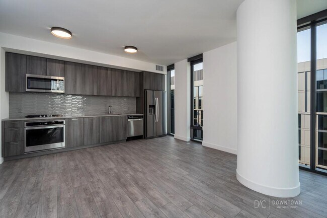 Photo - 2 bedroom in Chicago IL 60607