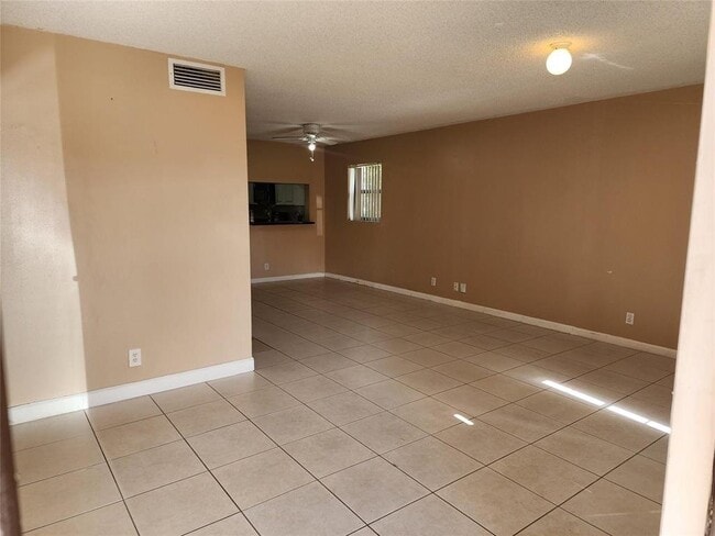 Photo - 4613 NW 91st Ave