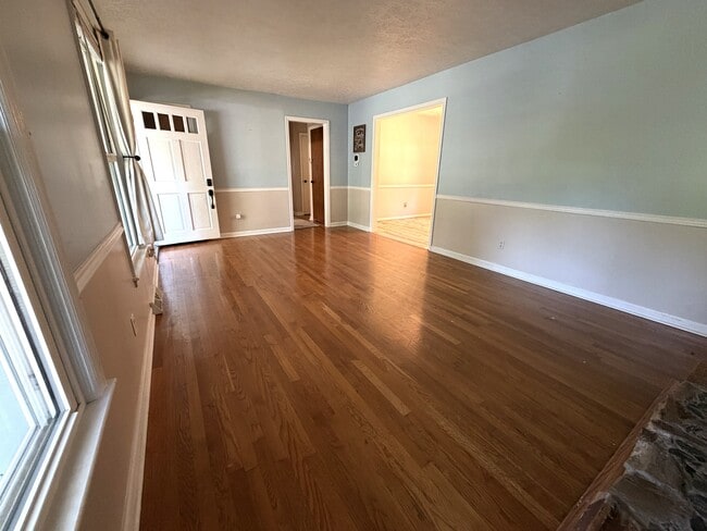 Photo - 1125 Sheffield Dr