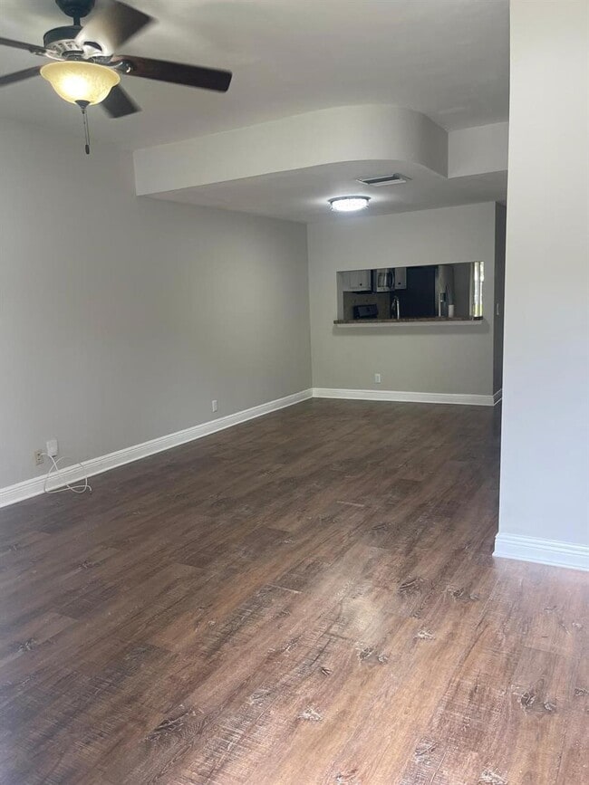 Photo - 8021 Sanibel Dr