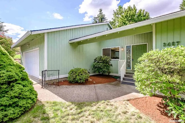 Photo - 3467 Centennial Dr NW