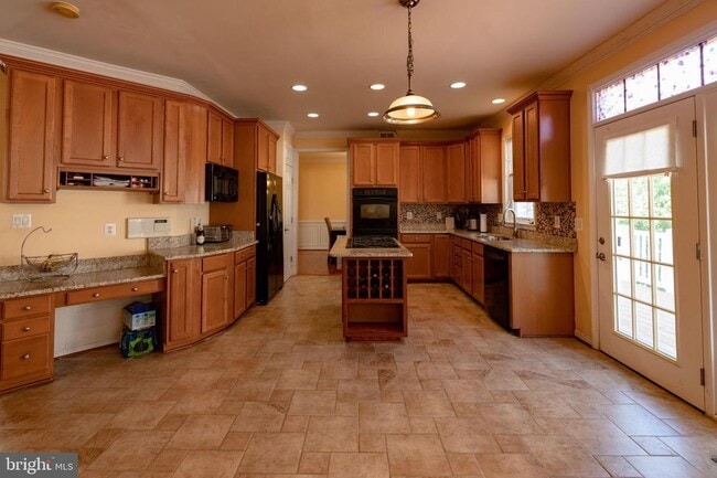 Photo - Luxury living in Lorton Valley