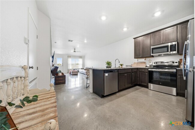 Photo - 1247 Concord Dr