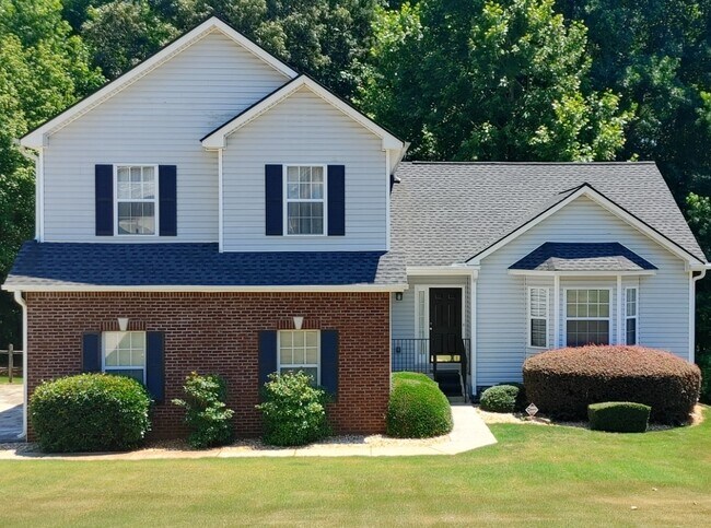 Front of house - 1025 Winding Brook Way House