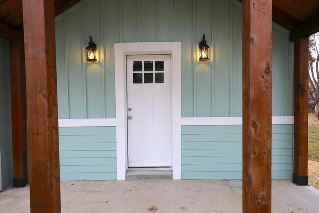 Photo - 126 S Kimball St