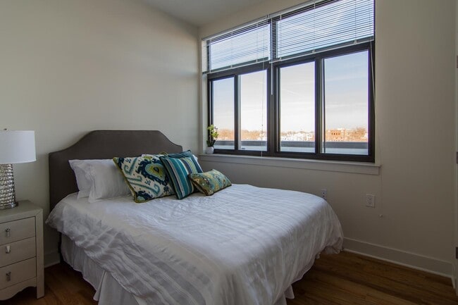 Photo - 136 Oakland Ave Unit 5P