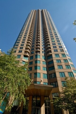Photo - 400 N La Salle Dr Condo Unit 4105