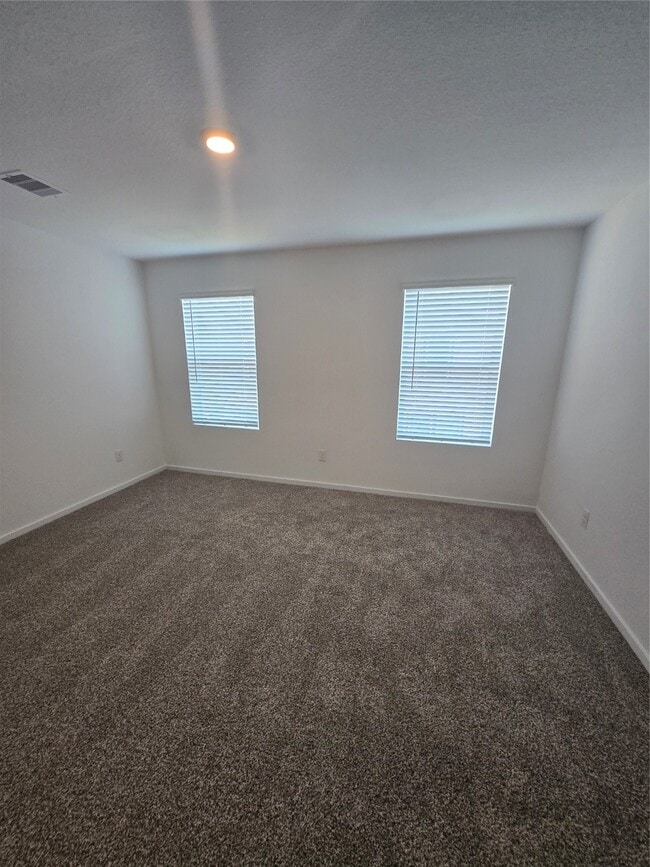 Building Photo - 939 Moon Drop Ln