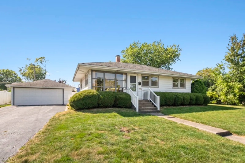 Photo - 18314 Dundee Ave