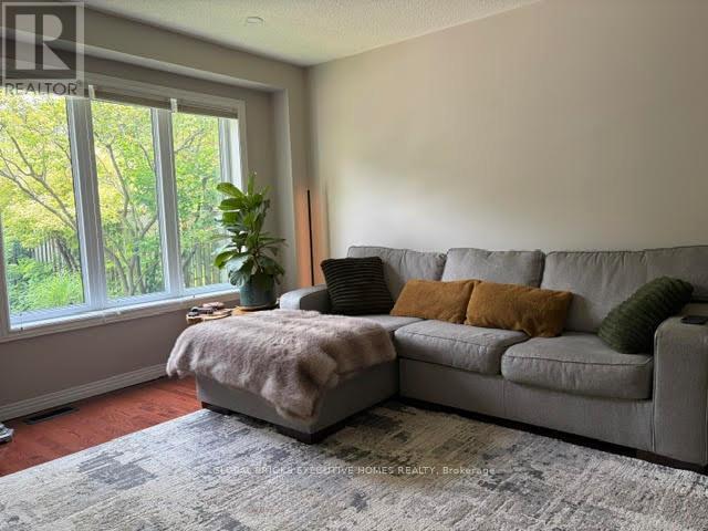 Photo - 162 Boulding Ave