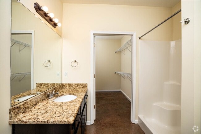 3BR, 2BA - 1,325SF - Primary Bathroom - Belle Parc