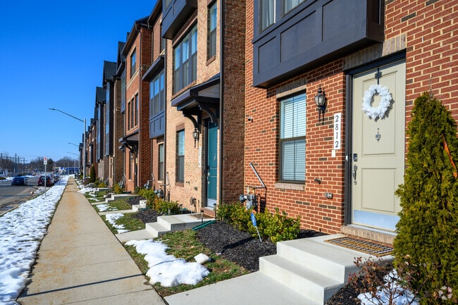 7201 Richmond Hwy - The Townhomes at North Hill