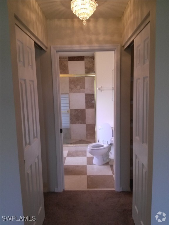 Building Photo - 110 Bennington Dr Unit 8 Rental