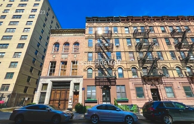 Building Photo - 219 E 28th St Unit 1BC Rental